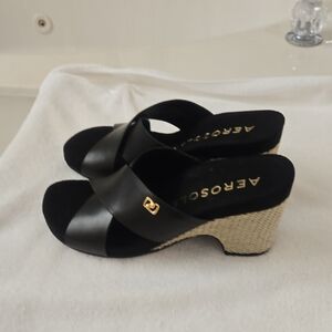 AEROSOLES Black Wedge Sandals with Textured Heel